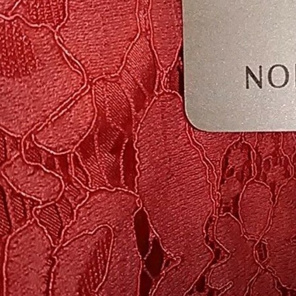 VINCE CAMUTO Open Back Lace Sheath Dress GRENADINE - Picture 8 of 8